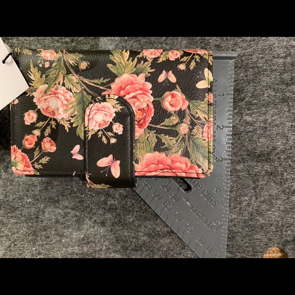 Wallet - Picture 6 of 8
